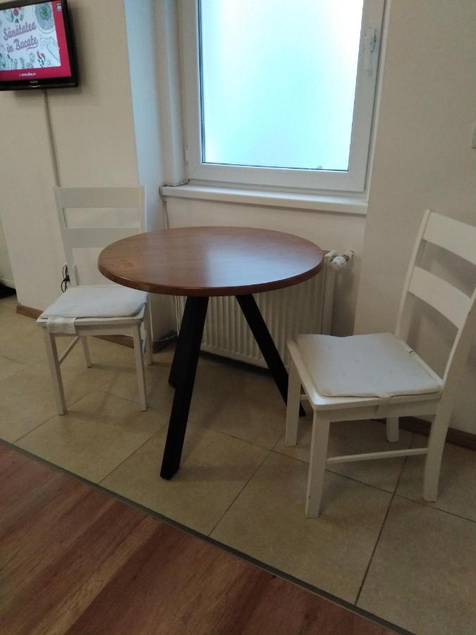 Cozy Republicii Lägenhet Braşov Exteriör bild